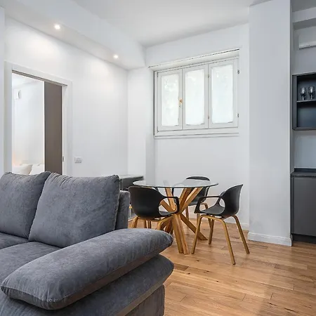 Hemeras Boutique Homes : 3 In Center Appartement *